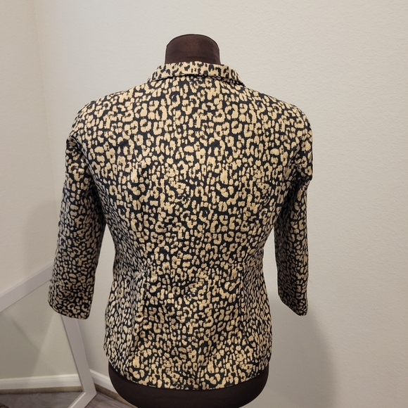 Jacket - Picture 4 of 9